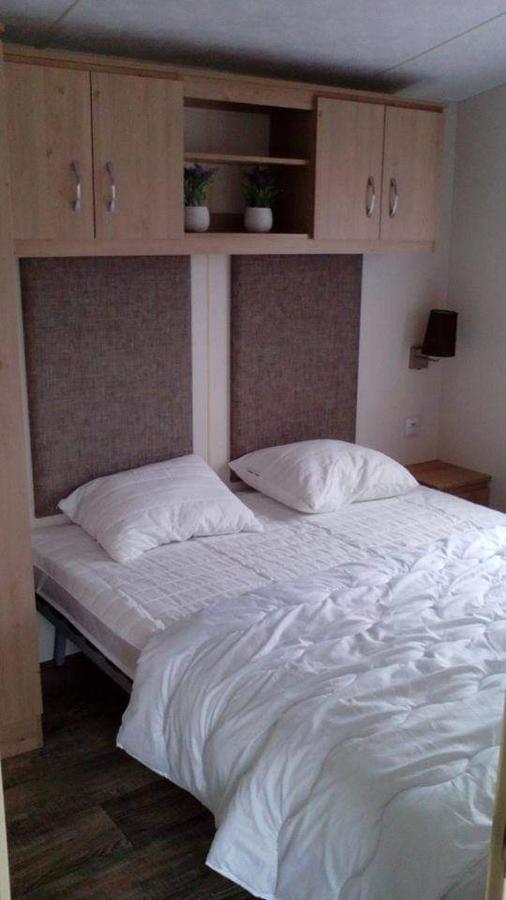 Luxe Vakantiechalet Met Omheinde Tuin Bredene 6Pers エクステリア 写真